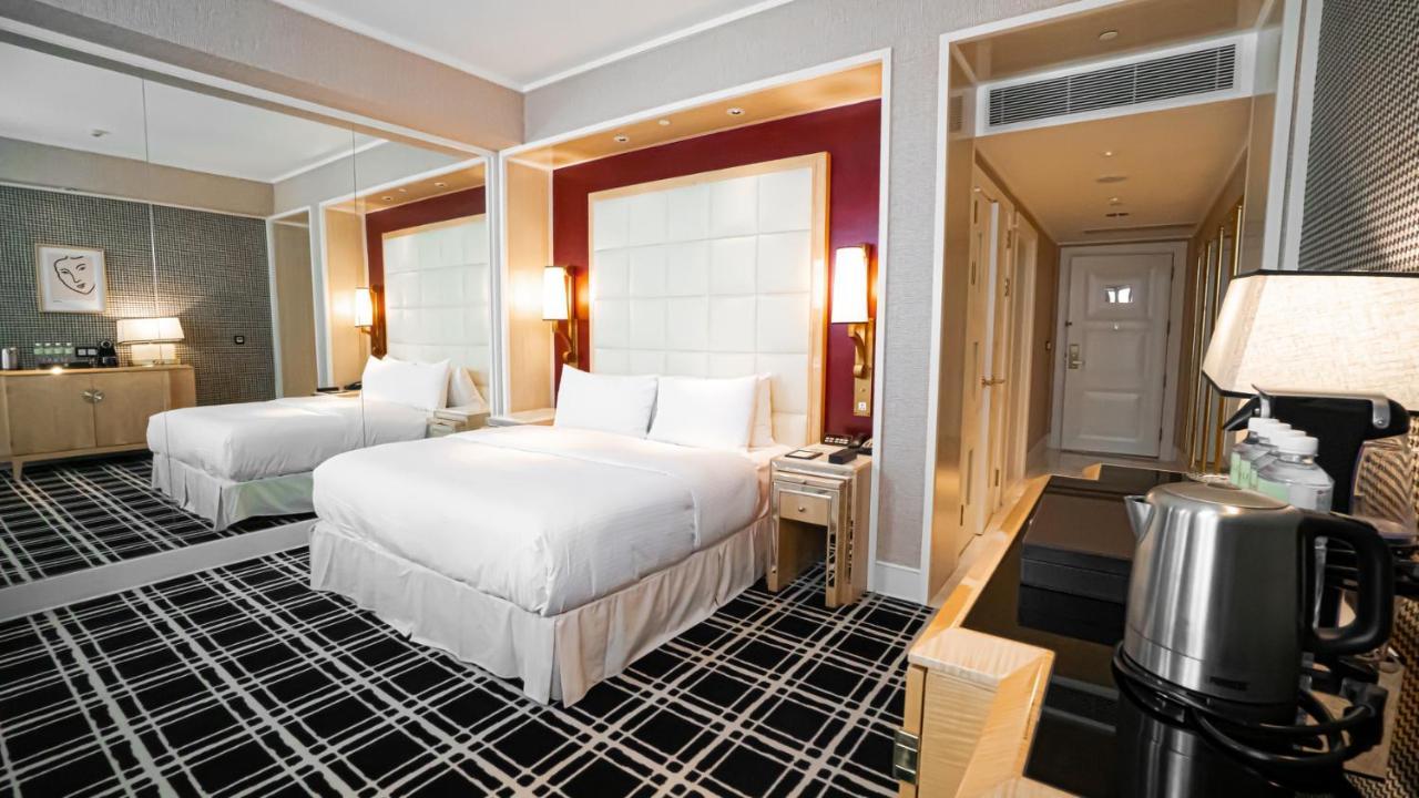 The Lin Hotel Taichung Exterior photo A room at the hotel