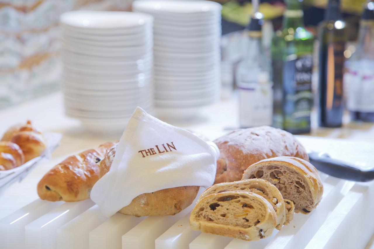 The Lin Hotel Taichung Exterior photo Bread at The LIN