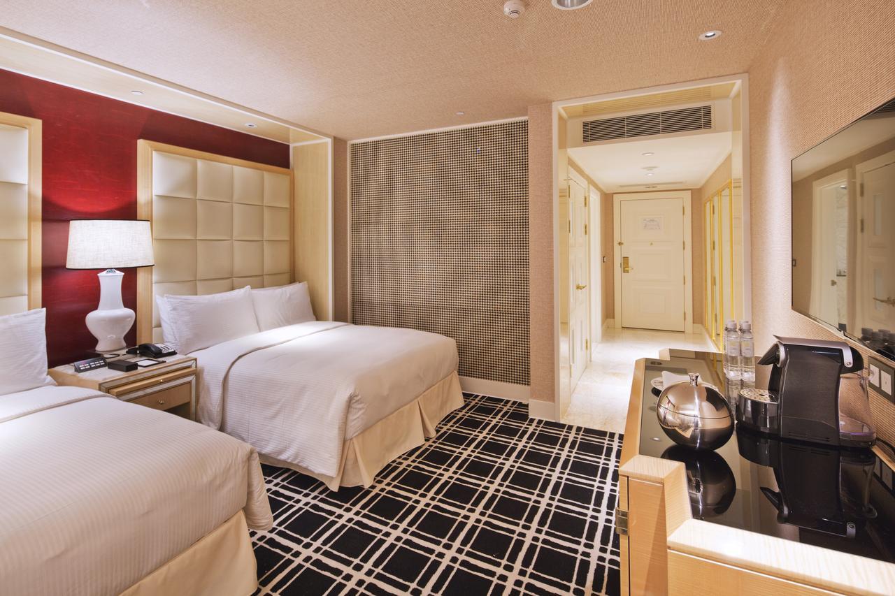 The Lin Hotel Taichung Exterior photo Deluxe Room