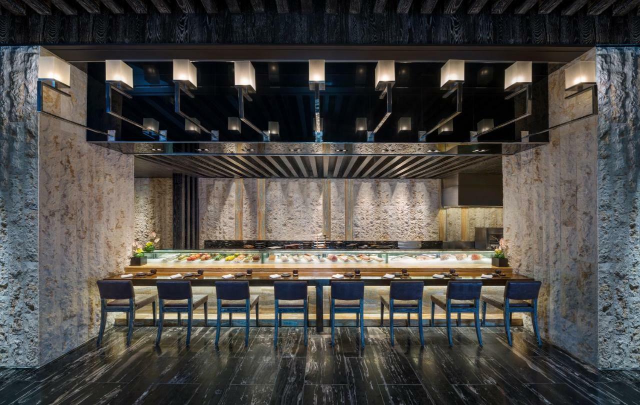 The Lin Hotel Taichung Exterior photo Sushi Bar